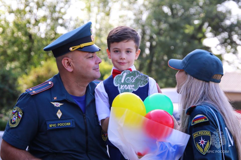 Служба и семья: два крыла спасателей Служба и семья: два крыла спасателей