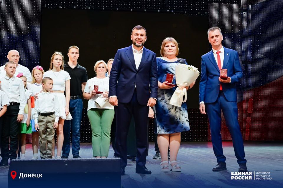 Большая семья учит жить не только для себя Большая семья учит жить не только для себя