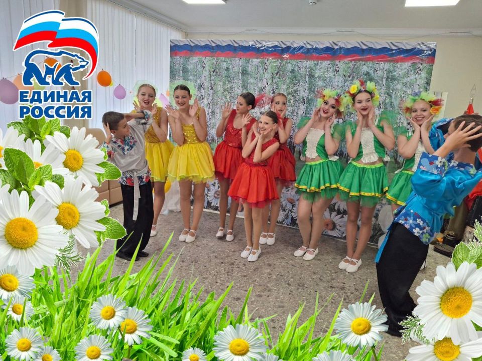 В клубе села Бирюки в рамках партийного проекта "Культура малой родины", Всероссийской политической партии "Единая Россия", для участников творческих коллективов состоялось тематическое мероприятие – литературно-музыкальная... В клубе села Бирюки в рамках партийного проекта "Культура малой родины", Всероссийской политической партии "Единая Россия", для участников творческих коллективов состоялось тематическое мероприятие – литературно-музыкальная...