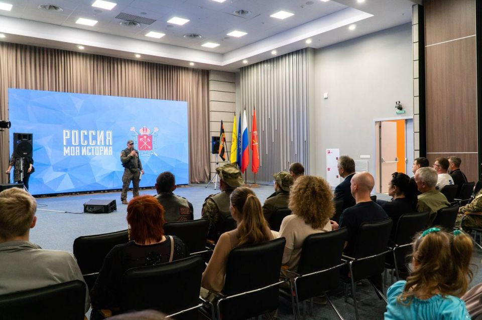 3 июля в историческом парке «Россия – моя история» в Санкт-Петербурге прошло торжественное мероприятие, посвящённое 11-й годовщине интербригады «Пятнашка» 3 июля в историческом парке «Россия – моя история» в Санкт-Петербурге прошло торжественное мероприятие, посвящённое 11-й годовщине интербригады «Пятнашка»