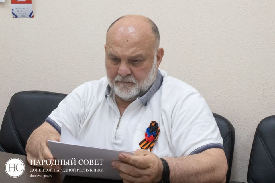 Парламентарии составили отзыв на изменения в законодательство в сфере обеспечения трудовых прав призывников Парламентарии составили отзыв на изменения в законодательство в сфере обеспечения трудовых прав призывников