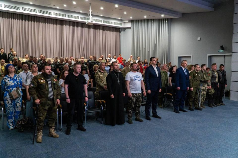 3 июля в историческом парке «Россия – моя история» в Санкт-Петербурге прошло торжественное мероприятие, посвящённое 11-й годовщине интербригады «Пятнашка» 3 июля в историческом парке «Россия – моя история» в Санкт-Петербурге прошло торжественное мероприятие, посвящённое 11-й годовщине интербригады «Пятнашка»