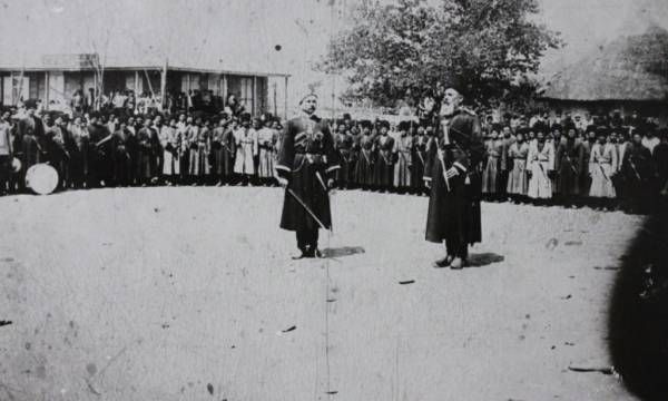 #СеверскийРайон101. Станица Азовская – единственный населённый пункт в Северском районе, названный в честь Азовского казачьего войска, сформированного в 1832 году из задунайских запорожцев и переселённого на Кубань в 1863-65... #СеверскийРайон101. Станица Азовская – единственный населённый пункт в Северском районе, названный в честь Азовского казачьего войска, сформированного в 1832 году из задунайских запорожцев и переселённого на Кубань в 1863-65...