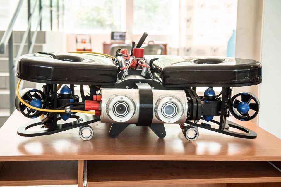 Валерию Фалькову представили планы по развитию одного из крупнейших научно-образовательных центров юга России — Севастопольского государственного университета Валерию Фалькову представили планы по развитию одного из крупнейших научно-образовательных центров юга России — Севастопольского государственного университета