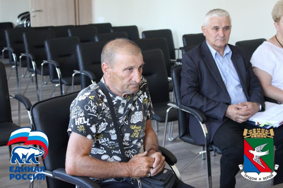 Иван Приходько: Заместитель главы администрации городского округа Горловка Игорь Горбатов провел прием граждан Иван Приходько: Заместитель главы администрации городского округа Горловка Игорь Горбатов провел прием граждан