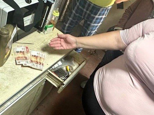 Полмиллиона и золото: безработная дончанка обокрала знакомую Полмиллиона и золото: безработная дончанка обокрала знакомую