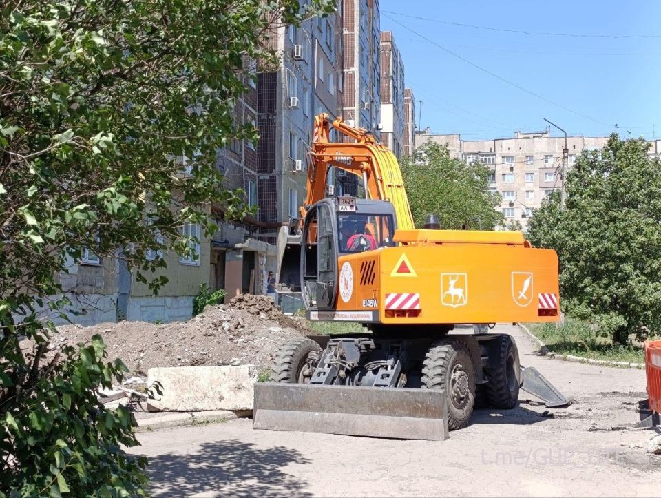 КАК ПРОХОДИТ ПОДГОТОВКА К БУДУЩЕМУ ОТОПИТЕЛЬНОМУ СЕЗОНУ НА ОБЪЕКТАХ ХАРЦЫЗСКОГО ФИЛИАЛА «ДОНБАССТЕПЛОЭНЕРГО» КАК ПРОХОДИТ ПОДГОТОВКА К БУДУЩЕМУ ОТОПИТЕЛЬНОМУ СЕЗОНУ НА ОБЪЕКТАХ ХАРЦЫЗСКОГО ФИЛИАЛА «ДОНБАССТЕПЛОЭНЕРГО»
