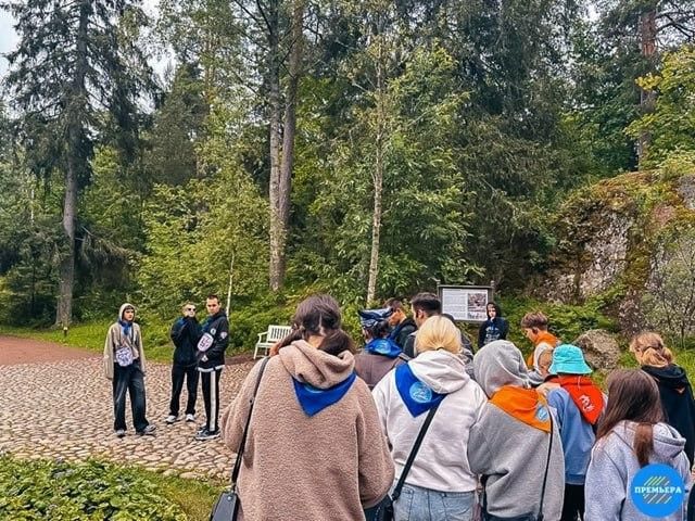 Школьники из Енакиево ознакомились с историей Выборга во время отдыха в Ленобласти Школьники из Енакиево ознакомились с историей Выборга во время отдыха в Ленобласти