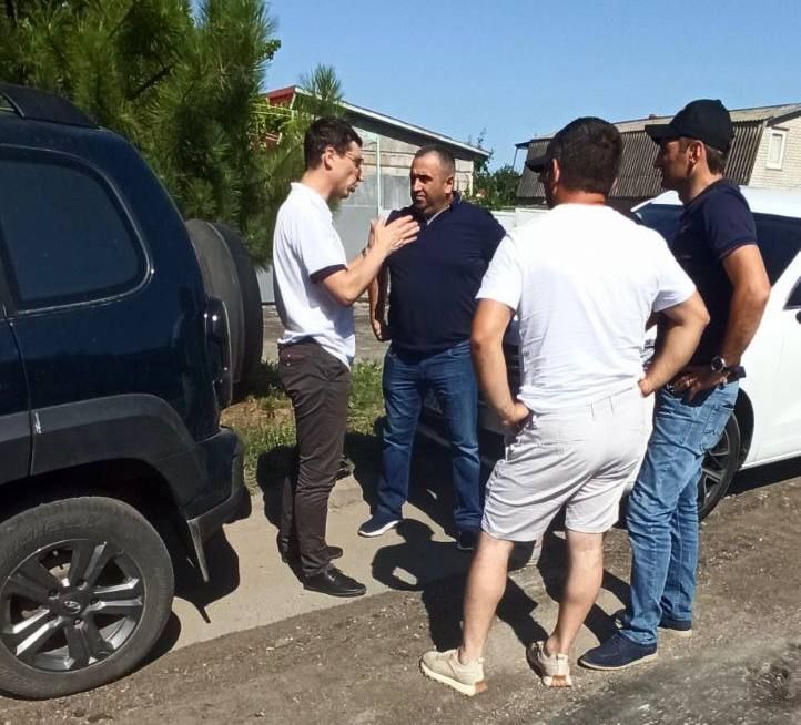 Встреча с жителями Мелекино: старт ремонта дорог при поддержке Нижегородской области Встреча с жителями Мелекино: старт ремонта дорог при поддержке Нижегородской области