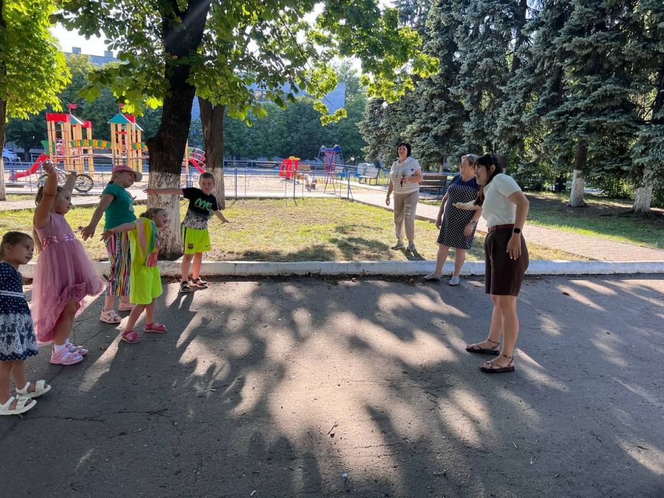 В рамках Республиканских спортивно - массовых мероприятий «Олимпийское лето» и в рамках спортивного марафона "Сила России", партии "Единая Россия" отдел физической культуры, спорта и туризма администрации городского округа... В рамках Республиканских спортивно - массовых мероприятий «Олимпийское лето» и в рамках спортивного марафона "Сила России", партии "Единая Россия" отдел физической культуры, спорта и туризма администрации городского округа...
