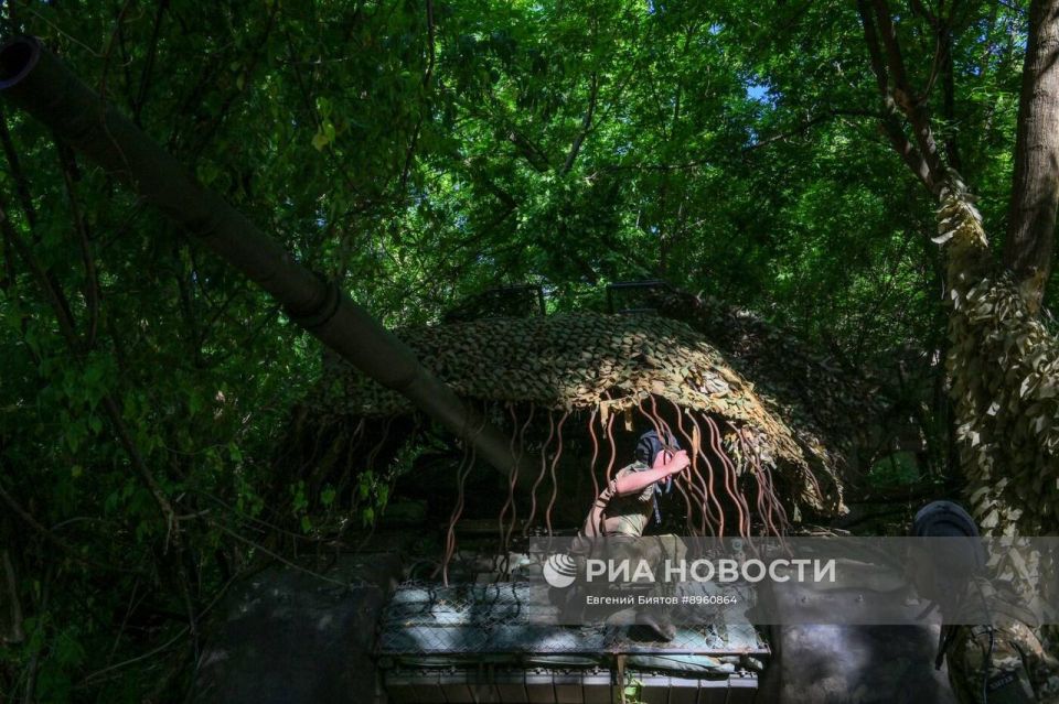 Т-72Б3 и его экипаж из состава группировки войск «Центр» на Покровском (Красноармейском) направлении Т-72Б3 и его экипаж из состава группировки войск «Центр» на Покровском (Красноармейском) направлении
