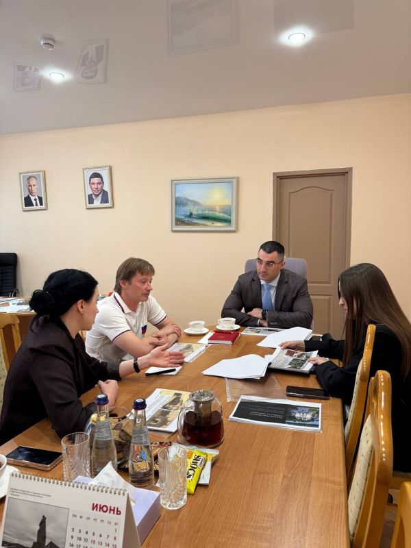 Станислав Дзасохов: Провел очередной прием граждан в министерстве Станислав Дзасохов: Провел очередной прием граждан в министерстве