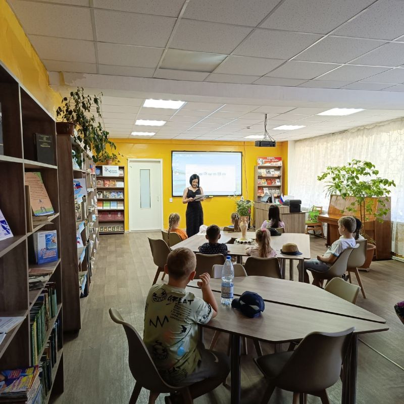 В Кировском работает пришкольная площадка В Кировском работает пришкольная площадка
