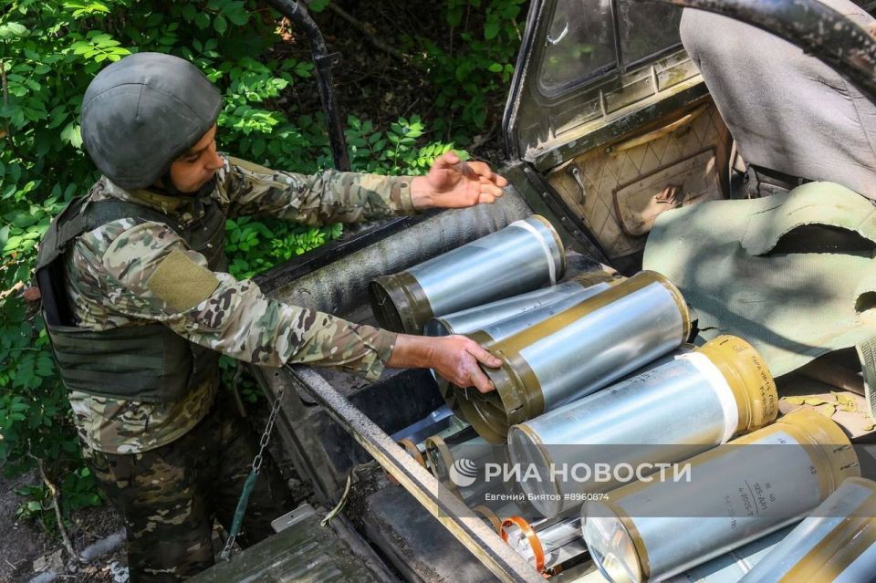 Т-72Б3 и его экипаж из состава группировки войск «Центр» на Покровском (Красноармейском) направлении Т-72Б3 и его экипаж из состава группировки войск «Центр» на Покровском (Красноармейском) направлении