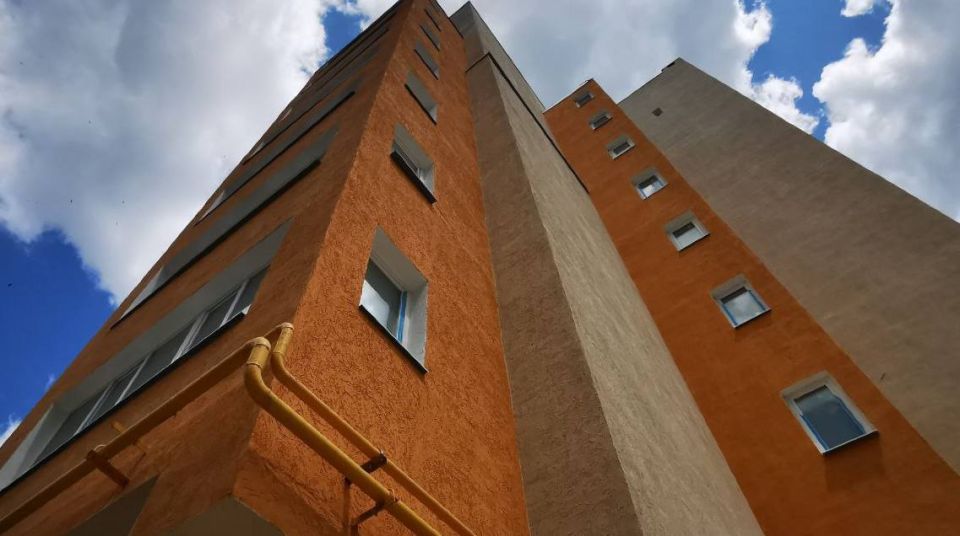 Шаг за шагом – вверх! Ещё один дом в Приморском районе Мариуполя на стадии завершения Шаг за шагом – вверх! Ещё один дом в Приморском районе Мариуполя на стадии завершения