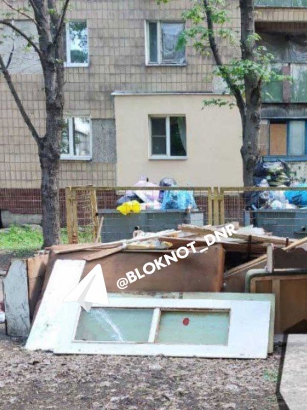 «Сгорим вместе с мусором»: жители Кировского района Донецка жалуются на пожароопасные свалки «Сгорим вместе с мусором»: жители Кировского района Донецка жалуются на пожароопасные свалки