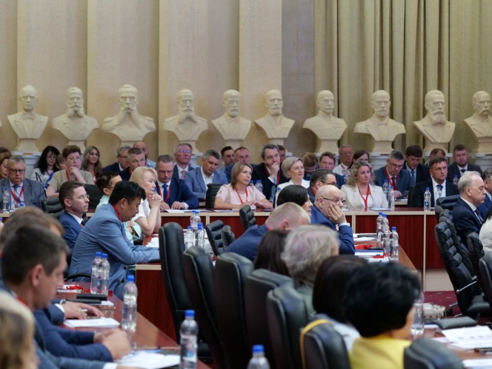 В Саратове состоялось Всероссийское совещание с председателями региональных избирательных комиссий В Саратове состоялось Всероссийское совещание с председателями региональных избирательных комиссий