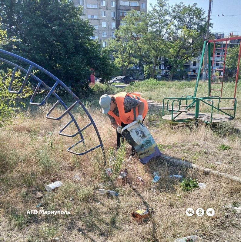 «Мариупольжилкомплекс» благоустроил дворы левобережья «Мариупольжилкомплекс» благоустроил дворы левобережья
