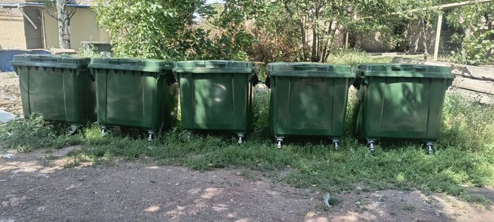 В Снежном продолжается модернизация системы сбора ТКО В Снежном продолжается модернизация системы сбора ТКО