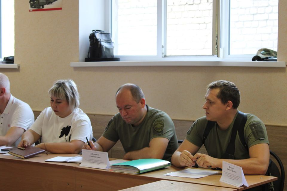 Состоялось заседание комиссии по делам несовершеннолетних и защите их прав администрации городского округа Горловка Состоялось заседание комиссии по делам несовершеннолетних и защите их прав администрации городского округа Горловка