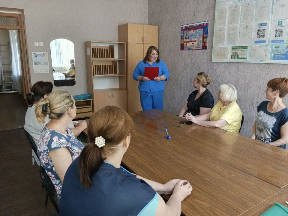 В Кировском внутригородском районе состоялась встреча с трудовым коллективом В Кировском внутригородском районе состоялась встреча с трудовым коллективом