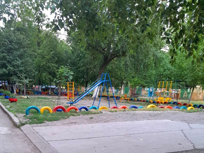 В Кировском ведутся работы по благоустройству В Кировском ведутся работы по благоустройству