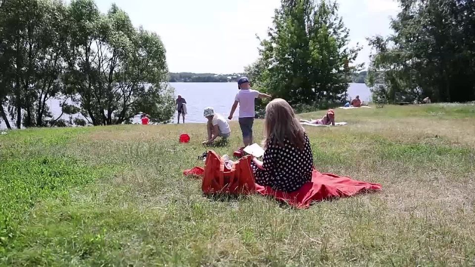    !.  ,        
