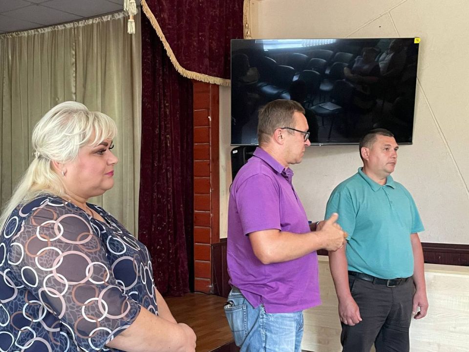 В ДНР активизировали сходы граждан В ДНР активизировали сходы граждан