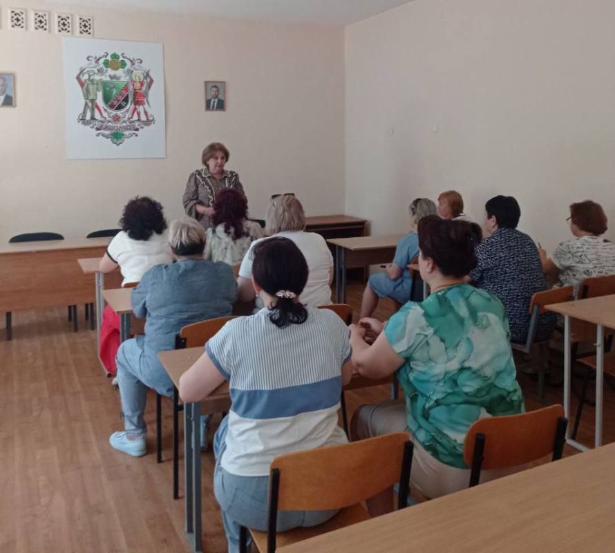 В Горловке проведена встреча с родительской общественностью В Горловке проведена встреча с родительской общественностью