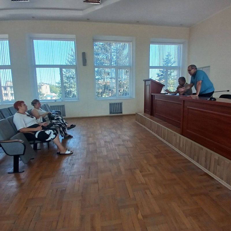 В рамках «Недели правовой помощи», приуроченной ко Дню семьи, любви и верности (памяти святых Петра и Февронии Муромских), отдел опеки и попечительства при поддержке адвоката Владимира Ильича Спруцко провели консультацию для... В рамках «Недели правовой помощи», приуроченной ко Дню семьи, любви и верности (памяти святых Петра и Февронии Муромских), отдел опеки и попечительства при поддержке адвоката Владимира Ильича Спруцко провели консультацию для...