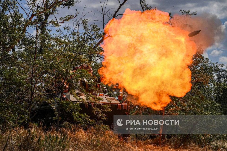 Боевая работа расчёта 120-мм самоходного артиллерийского орудия 2С23 «Нона-СВК» 55-й отдельной мотострелковой (горной) бригады «Чёрные барсы» группировки войск «Центр» на Покровском (Красноармейском) направлении Боевая работа расчёта 120-мм самоходного артиллерийского орудия 2С23 «Нона-СВК» 55-й отдельной мотострелковой (горной) бригады «Чёрные барсы» группировки войск «Центр» на Покровском (Красноармейском) направлении