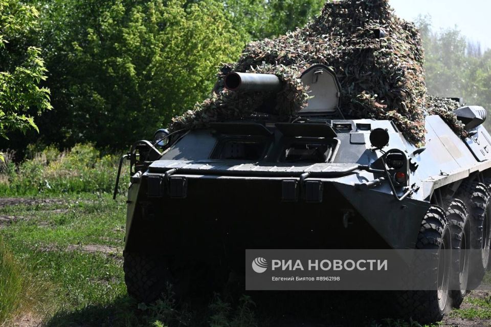 Боевая работа расчёта 120-мм самоходного артиллерийского орудия 2С23 «Нона-СВК» 55-й отдельной мотострелковой (горной) бригады «Чёрные барсы» группировки войск «Центр» на Покровском (Красноармейском) направлении Боевая работа расчёта 120-мм самоходного артиллерийского орудия 2С23 «Нона-СВК» 55-й отдельной мотострелковой (горной) бригады «Чёрные барсы» группировки войск «Центр» на Покровском (Красноармейском) направлении