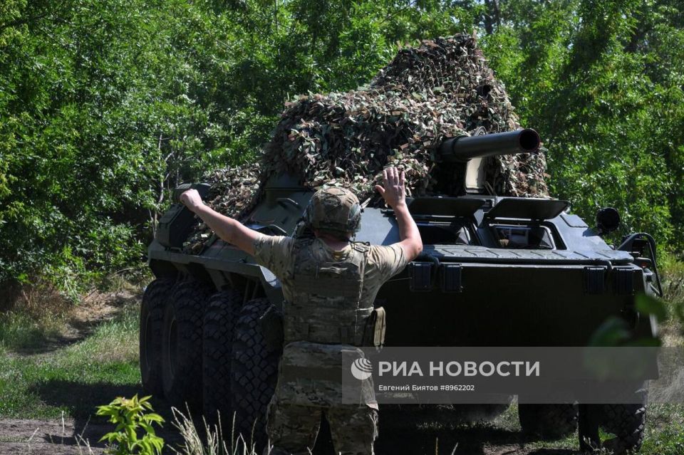 Боевая работа расчёта 120-мм самоходного артиллерийского орудия 2С23 «Нона-СВК» 55-й отдельной мотострелковой (горной) бригады «Чёрные барсы» группировки войск «Центр» на Покровском (Красноармейском) направлении Боевая работа расчёта 120-мм самоходного артиллерийского орудия 2С23 «Нона-СВК» 55-й отдельной мотострелковой (горной) бригады «Чёрные барсы» группировки войск «Центр» на Покровском (Красноармейском) направлении
