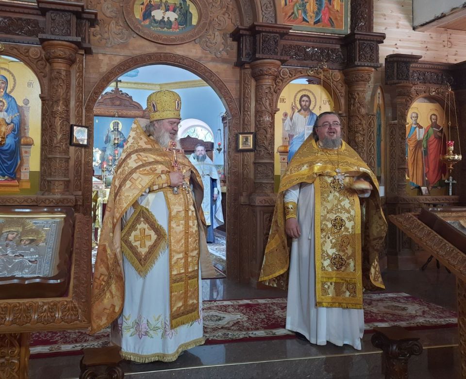 Престольный праздник апостолов Петра и Павла в храме поселка Седово Престольный праздник апостолов Петра и Павла в храме поселка Седово