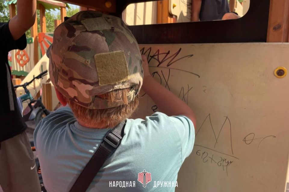 Чистое детство — в наших руках! Чистое детство — в наших руках!