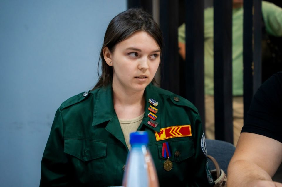 Кирилл Макаров: В Мариуполе прошло рабочее совещание с молодёжными НКО, действующими в городе Кирилл Макаров: В Мариуполе прошло рабочее совещание с молодёжными НКО, действующими в городе