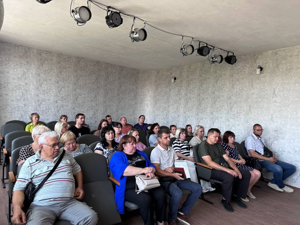 Денис Зубов: Аппаратное совещание в городском округе Иловайск Денис Зубов: Аппаратное совещание в городском округе Иловайск