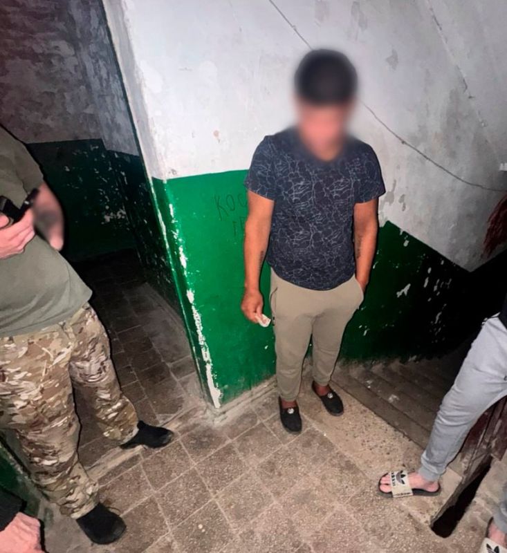 Сотрудники Госавтоинспекции посетили детские сады в Макеевке Сотрудники Госавтоинспекции посетили детские сады в Макеевке