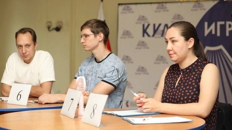 «Остается умнейший»: в Донецкой библиотеке имени Крупской подвели итоги интеллектуальной игры о Донбассе «Остается умнейший»: в Донецкой библиотеке имени Крупской подвели итоги интеллектуальной игры о Донбассе