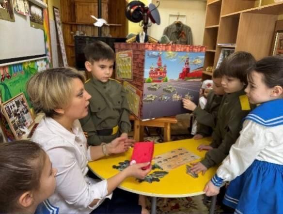 ОП РФ представила лучшие патриотические проекты, реализуемые в рамках акции «Победа навсегда» ОП РФ представила лучшие патриотические проекты, реализуемые в рамках акции «Победа навсегда»