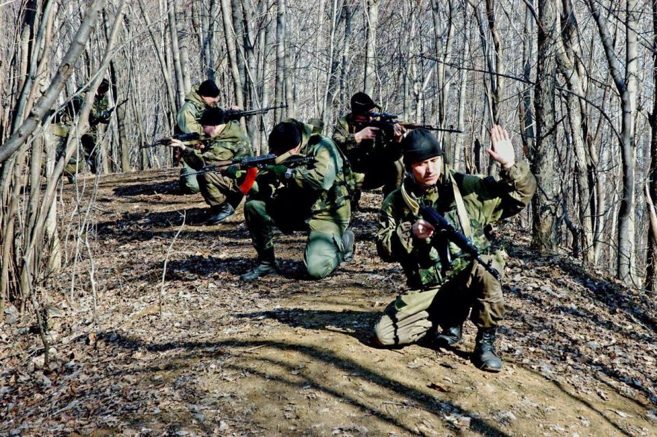 15 июля 1991 года в одном из самых небольших субъектов Российской Федерации, в живописном, самобытном и гостеприимном поволжском крае, на границе густых лесов и луговых степей, на берегах красавицы-Волги, которую в регионе... 15 июля 1991 года в одном из самых небольших субъектов Российской Федерации, в живописном, самобытном и гостеприимном поволжском крае, на границе густых лесов и луговых степей, на берегах красавицы-Волги, которую в регионе...