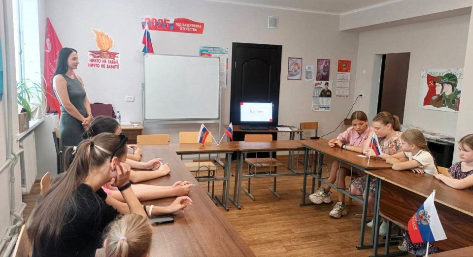 Дети ветеранов-защитников Родины приняли участие в викторине по русскому языку Дети ветеранов-защитников Родины приняли участие в викторине по русскому языку