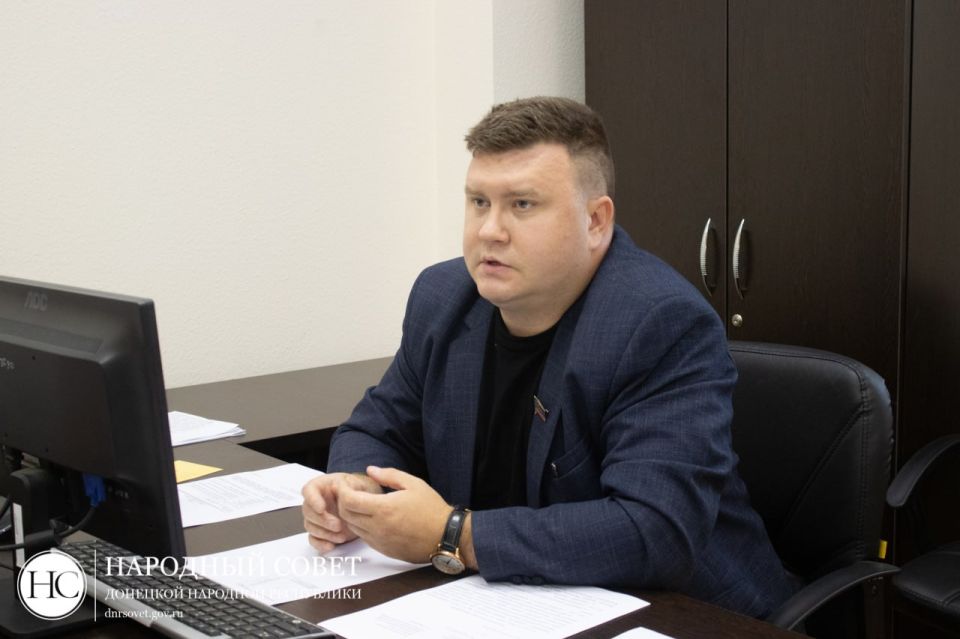 В Народном Совете обсудили вопросы развития журналистики В Народном Совете обсудили вопросы развития журналистики