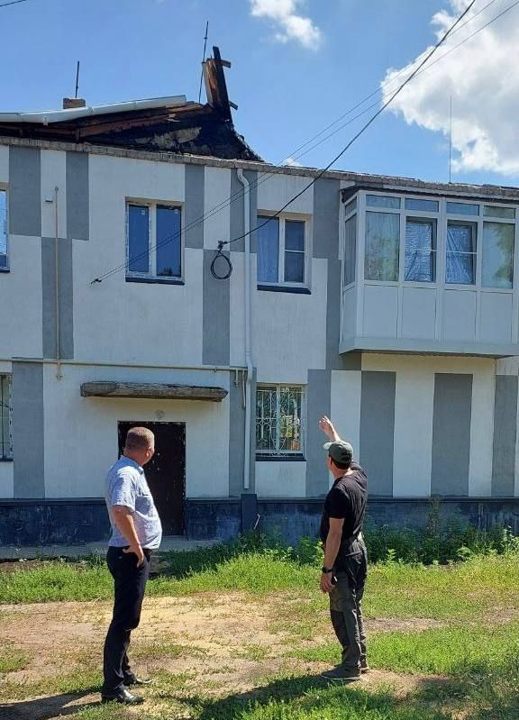Константин Зинченко: Сегодня, совместно с представителями Волновахского филиала "Единый региональный фонд по управлению многоквартирными домами", выехал на важный объезд, основной целью которого стало оценка последствий... Константин Зинченко: Сегодня, совместно с представителями Волновахского филиала "Единый региональный фонд по управлению многоквартирными домами", выехал на важный объезд, основной целью которого стало оценка последствий...