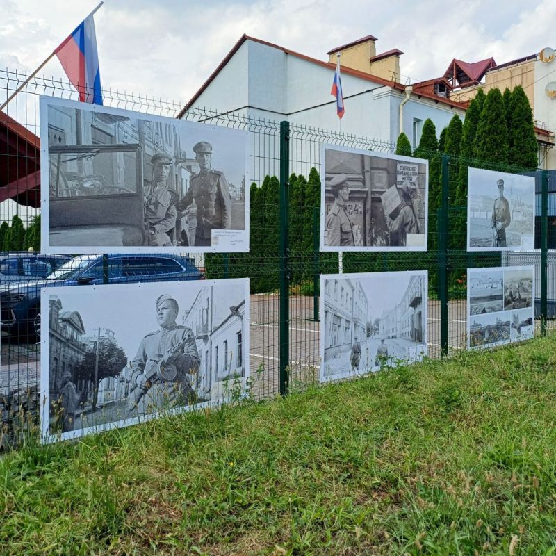 Дорогие друзья!. Поздравляем вас с Днём освобождения Гродно от немецко-фашистских захватчиков! 16 июля 1944 года Советская Армия освободила Гродно от гнёта нацистской оккупации Дорогие друзья!. Поздравляем вас с Днём освобождения Гродно от немецко-фашистских захватчиков! 16 июля 1944 года Советская Армия освободила Гродно от гнёта нацистской оккупации