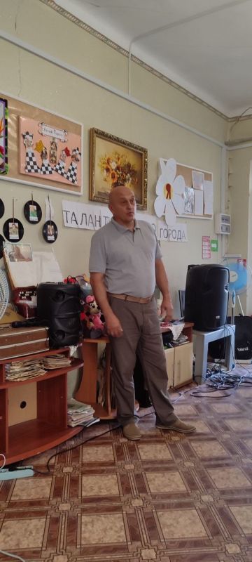 Николай Михайлов: В Старобешевском округе прошло праздничное мероприятие "Таланты нашего города" Николай Михайлов: В Старобешевском округе прошло праздничное мероприятие "Таланты нашего города"