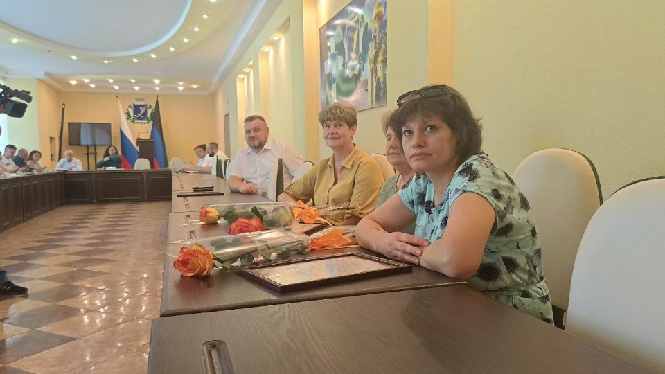 Виктория Жукова: Провела еженедельное аппаратное совещание с руководителями ведомств, а также представителями силовых структур Виктория Жукова: Провела еженедельное аппаратное совещание с руководителями ведомств, а также представителями силовых структур