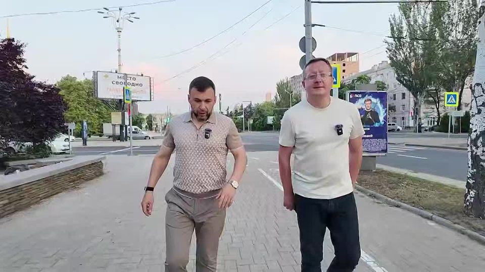   :       ,    