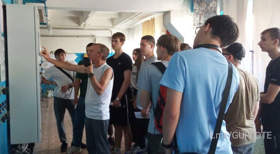 ПЕРЕНИМАЯ ПРОИЗВОДСТВЕННЫЙ ОПЫТ СПЕЦИАЛИСТОВ-ТЕПЛОЭНЕРГЕТИКОВ: СТУДЕНТЫ ДОННАСА ПОСЕТИЛИ КОТЕЛЬНУЮ ЗЕЛЕНЫЙ-2 ПЕРЕНИМАЯ ПРОИЗВОДСТВЕННЫЙ ОПЫТ СПЕЦИАЛИСТОВ-ТЕПЛОЭНЕРГЕТИКОВ: СТУДЕНТЫ ДОННАСА ПОСЕТИЛИ КОТЕЛЬНУЮ ЗЕЛЕНЫЙ-2
