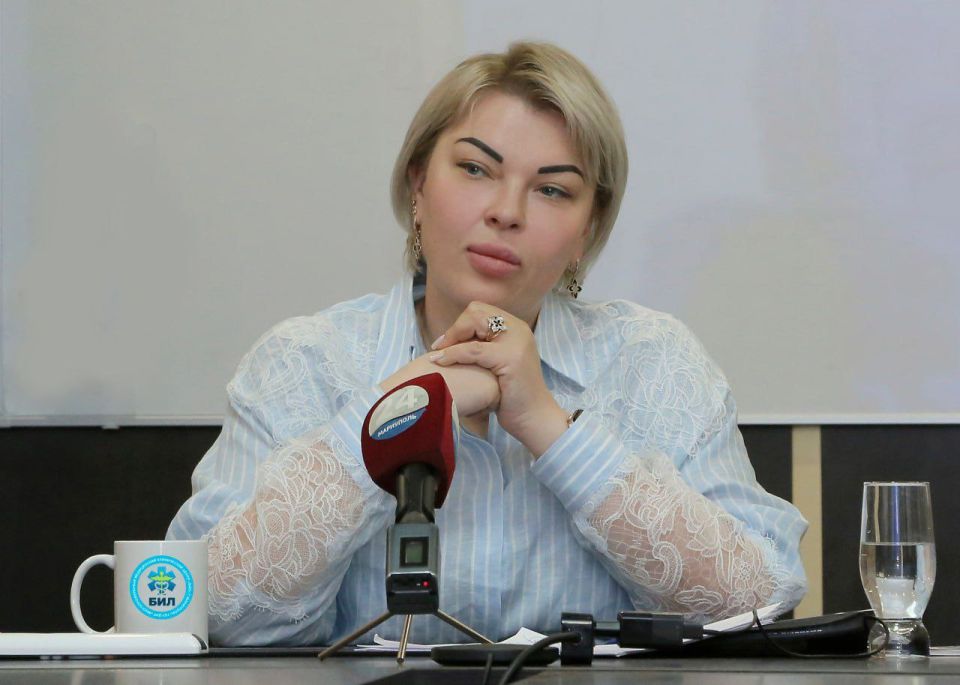 Сегодня в рамках поручения Главы Республики Дениса Пушилина встретилась в конференц-зале ГБУ ДНР "ММКЦ " «Больница интенсивного лечения" г.Мариуполя с представителями общественности нашего города Сегодня в рамках поручения Главы Республики Дениса Пушилина встретилась в конференц-зале ГБУ ДНР "ММКЦ " «Больница интенсивного лечения" г.Мариуполя с представителями общественности нашего города